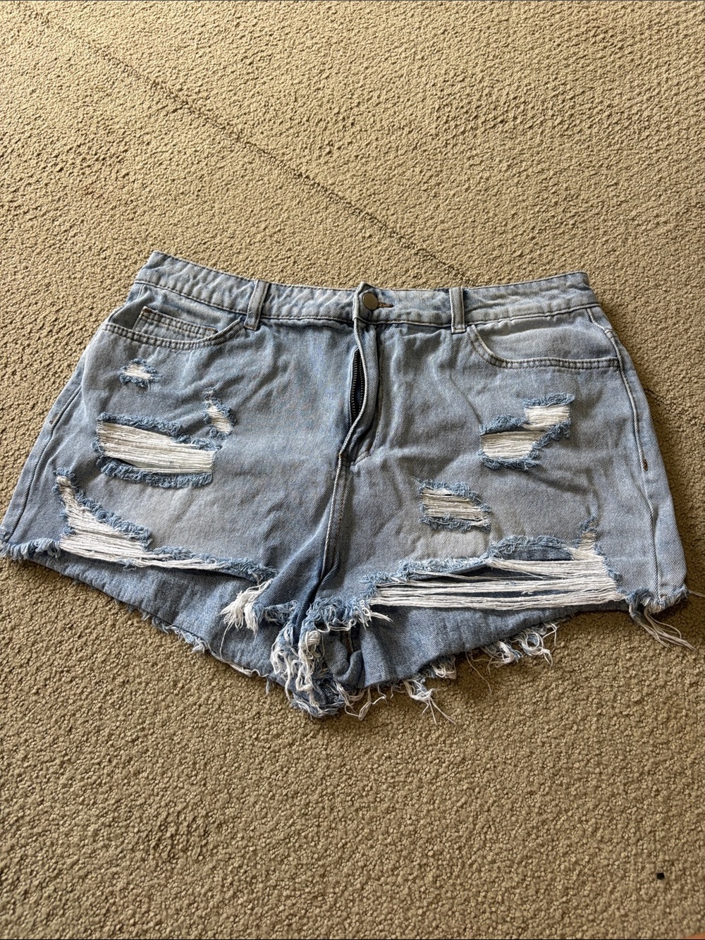 SHEIN Light Blue Distressed Denim Shorts
